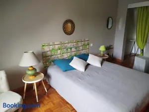 Image of Les Colibris