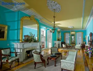 Image of Southern Mansion