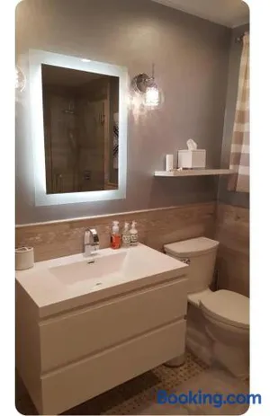 Image of Belmont Comfortable and Private Guest Unit