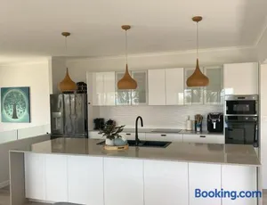 Image of Beach House Yeppoon - ARay at Cooee Bay - Apt A