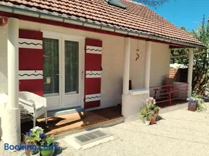 Image of Gîte en bord de Loing à Montargis - Nature, culture et détente à une heure de Paris - FR-1-590-423