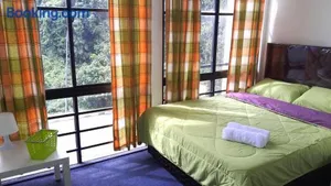 Image of EZ Lodgings