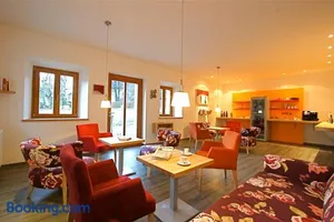 Image of Spiele- und Buchhotel Tschitscher