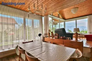 Image of Maison familiale à Montreux avec vue sur le lac