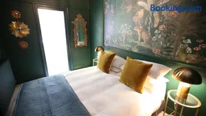 Image of Victoria and Albert Guesthouse