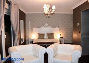 Image of V E R O N E - Rooms & Suites - Liège - Rocourt