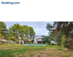 Image of Villa avec piscine quartier résidentiel