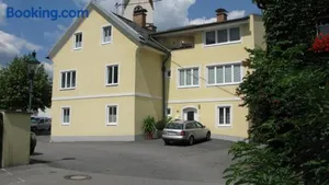 Image of Haus Pleterski