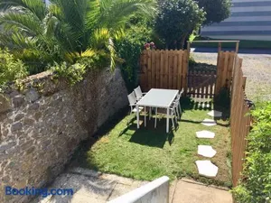 Image of T1 Bis Proche du centre avec terrasse