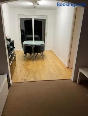 Image of LITTLE FRANCE House room2