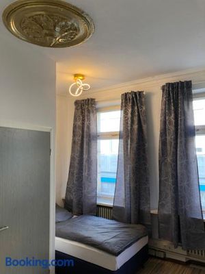 Image of Downtown City - PrivateRooms