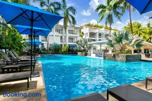 Image of Luxury 2 Bedroom Beach Club Apartment