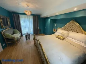 Image of The Big Cosy Boudoir Bed + Hot tub