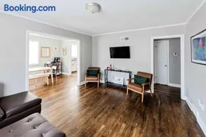 Image of E, Memphis Home 5 min from I240W