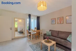 Image of Magniolias - Résidence Calme avec Piscine, Tennis & Jardin