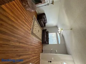 Image of Cozy Keller Home