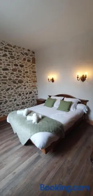 Image of Gîte château d'Espalungue, piscine et SPA