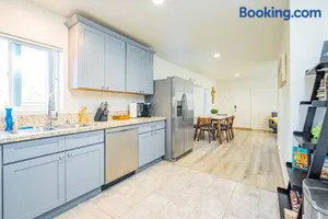 Image of Stylish 2B2B country style house