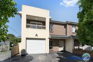 Image of Aircabin - Panania - Sydney - Cozy - 5 Beds House