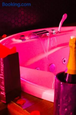 Image of Seasides Paris - Suite Monroe