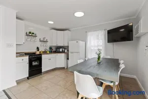 Image of Spacious Family Suite Steps to the Beach (444)