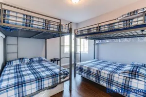Image of Cozy 3 bedroom San Fernando Valley