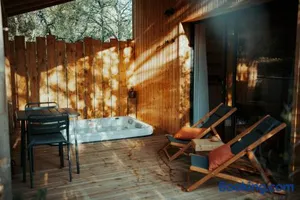 Image of Aux Trois Chênes Lodges Spas