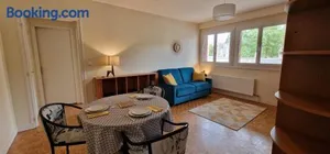 Image of Le Sleipnir - Appartement cantilien calme (proche gare SNCF)