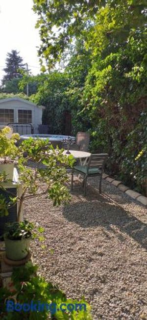 Image of LE PETIT JARDIN ...
