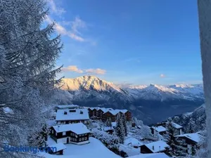 Image of MP24 Ski in, out apartment on slopes with indoor private parking space