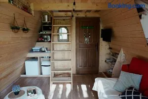 Image of Le Chalet Tipi avec jacuzzi et jardin