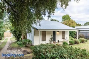Image of Myrtle Creek Cottage