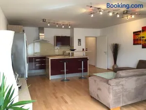 Image of Bright apartment with a free parking garage @ Wienerberg