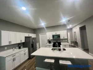 Image of Beautiful House Near Universal Studios