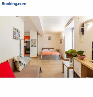 Image of Location F1 neuf centre historique Riom (63) - Puy-de-Dôme, Auvergne