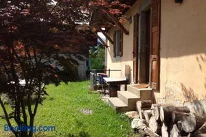 Image of Appartement spacieux proche des télécabines et du centre ville avec jardin privé