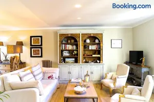 Image of Turenne - Appartement cosy 1 chambre proche du Jardin Public