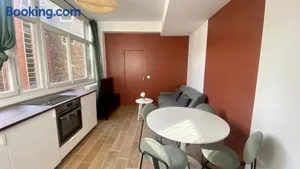 Image of Appartement confortable proche Grands Boulevard 4P