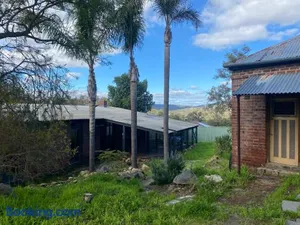 Image of Tranquil home in hills with city views