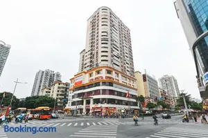 Image of Royal Plaza Hotel