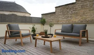 Image of Cosy Gare