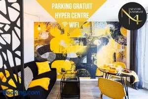 Image of Le Black & Yellow - Appart'Hôtel - Clim - Netflix - Parking Gratuit - Nestor & Margot