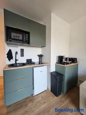 Image of Studio Saint-Laurent-Du-Var bord de mer