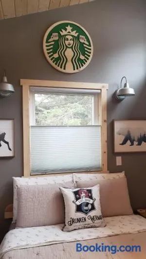 Image of Entire Tiny Home close to cruise ship terminal Alaska Railroad and downtown Seward
