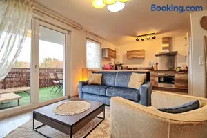 Image of Appartement - Note Boisée - Terrasse & Parking