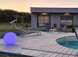 Image of Guest house, très calme, piscine