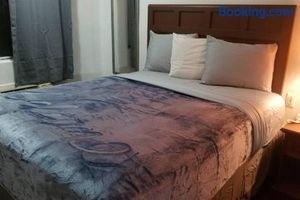 Image of OSU King Bed Hotel Room 103 Hot Tub Booking