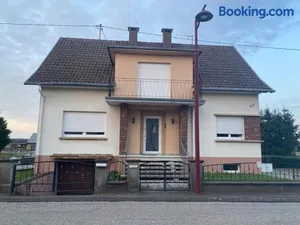 Image of Chez Antoine & Antoinette 12