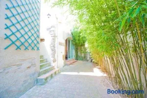 Image of Les chemins de la Cité Chambre ou appartement
