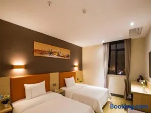 Image of 7 Days Premium Zhangye West Toursim Bus Station